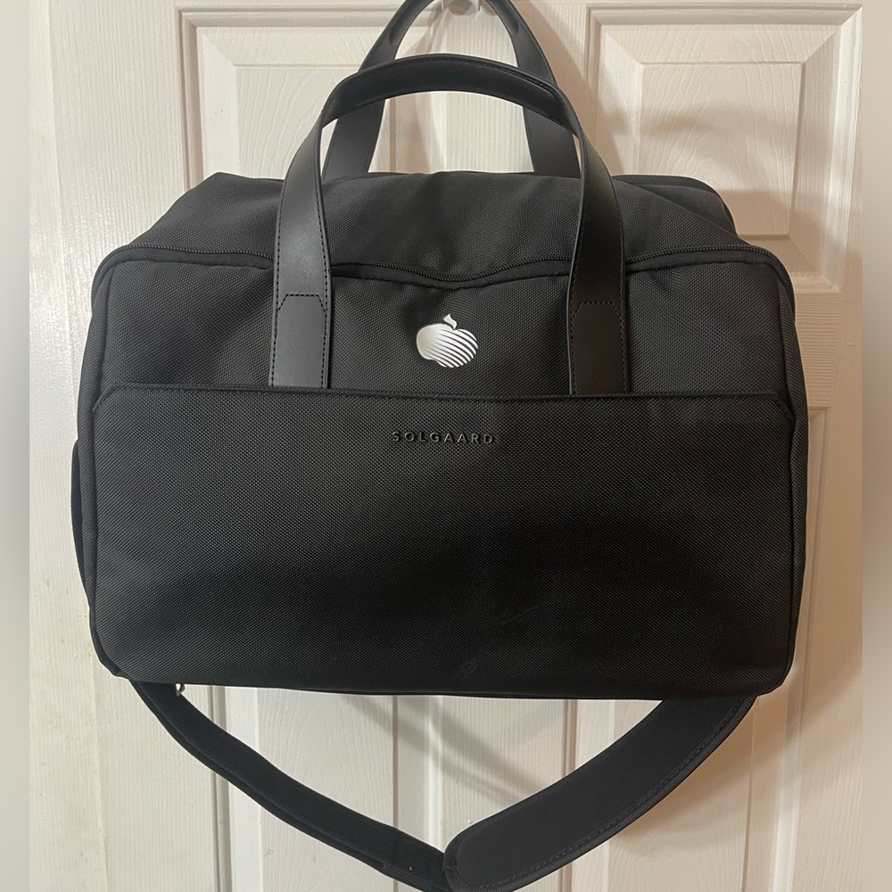 Solgaard Voyager Weekender Black Bag - image 2